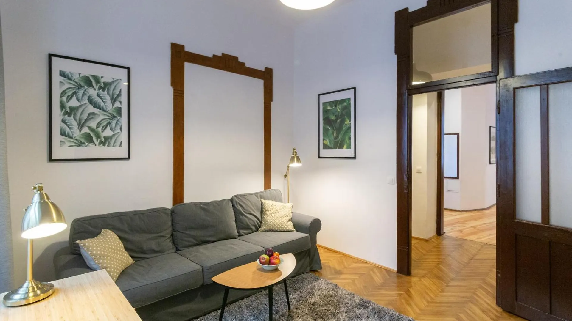 Apartment Heart And Soul, Gorgeous Two-Bedroom In The Center! Krakow