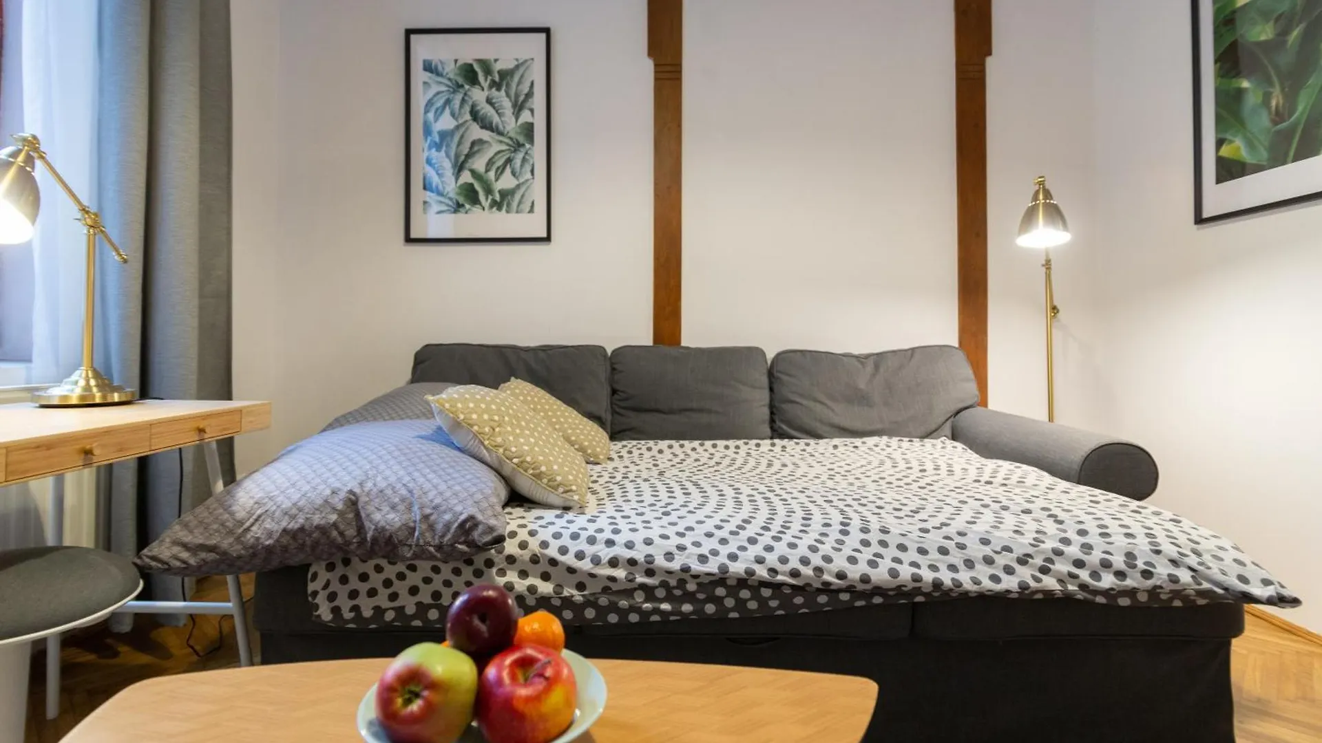 Apartment Heart And Soul, Gorgeous Two-Bedroom In The Center! Krakow