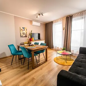 Miodowa 42 Z Miejscem Parkingowym Apartament